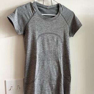 Lululemon Swiftly Tech
